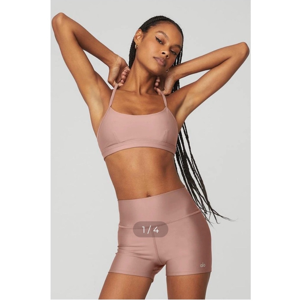 ALO Yoga Airlift Intrigue Sports Bra Smoky Quartz